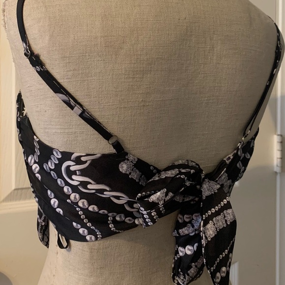 Crop top - Picture 2 of 2